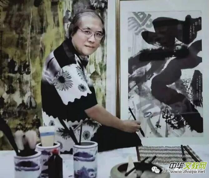 領軍新南洋畫派 梁振康獨步世界 ——恭賀新加坡美術(shù)總會主席梁振康先生從藝50年暨70大壽慶典 領軍新南洋畫派 梁振康獨步世界 ——恭賀新加坡美術(shù)總會主席梁振康先生從藝50年暨70大壽慶典