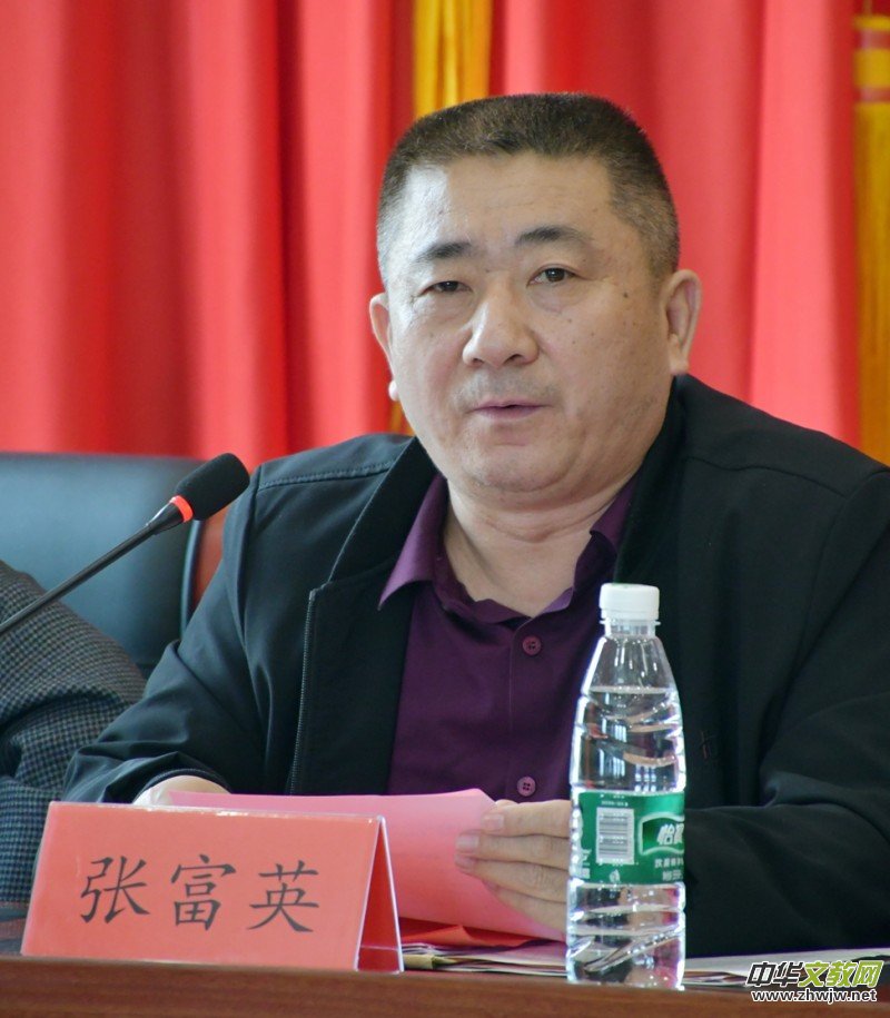 中國文藝名家“品讀大美贛鄱 放歌萬年石鎮(zhèn)”采風系列活動舉辦 中國文藝名家“品讀大美贛鄱 放歌萬年石鎮(zhèn)”采風系列活動舉辦