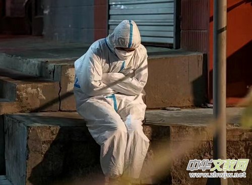 抗擊疫情黨旗紅:記灤平縣中興路街道抗擊疫情的共產(chǎn)黨員 抗擊疫情黨旗紅:記灤平縣中興路街道抗擊疫情的共產(chǎn)黨員