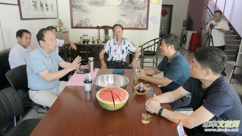 碳?xì)淇萍己朔始夹g(shù)助力巨鹿縣金銀花種植戶零農(nóng)殘喜茯豐收 碳?xì)淇萍己朔始夹g(shù)助力巨鹿縣金銀花種植戶零農(nóng)殘喜茯豐收