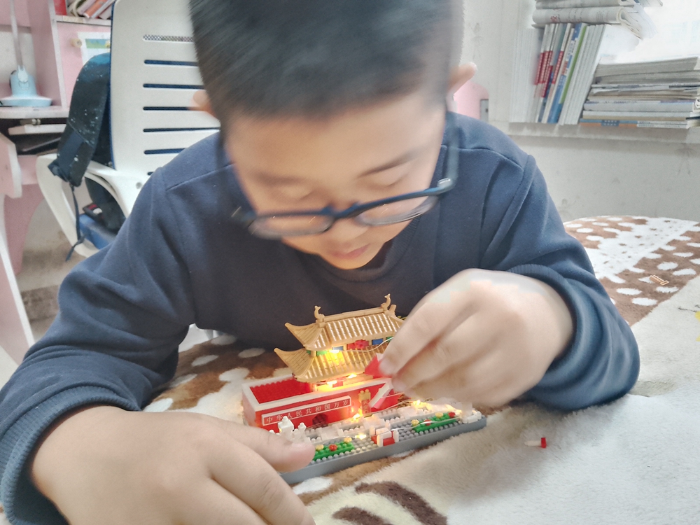 我家的“開心果” 我家的“開心果”