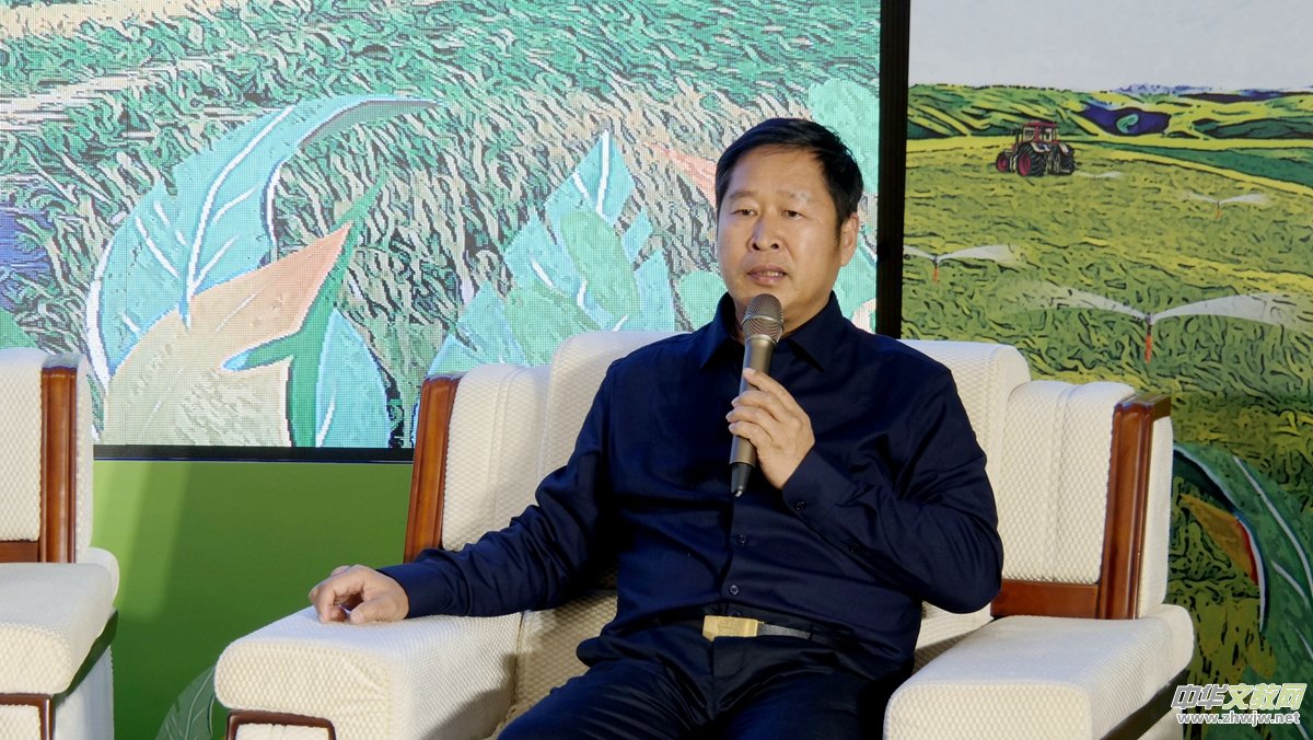 碳氫科技研究院院長高光林出席內(nèi)蒙古2023智慧鏈和鄉(xiāng)村振興論壇 碳氫科技研究院院長高光林出席內(nèi)蒙古2023智慧鏈和鄉(xiāng)村振興論壇