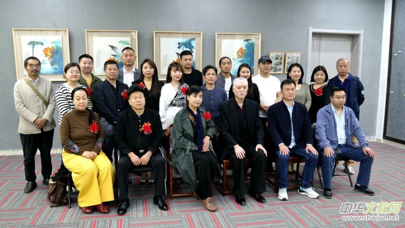 盛世和風(fēng)——2023林清泉荷花作品全國巡展(北京首展)在宋莊開展 盛世和風(fēng)——2023林清泉荷花作品全國巡展(北京首展)在宋莊開展