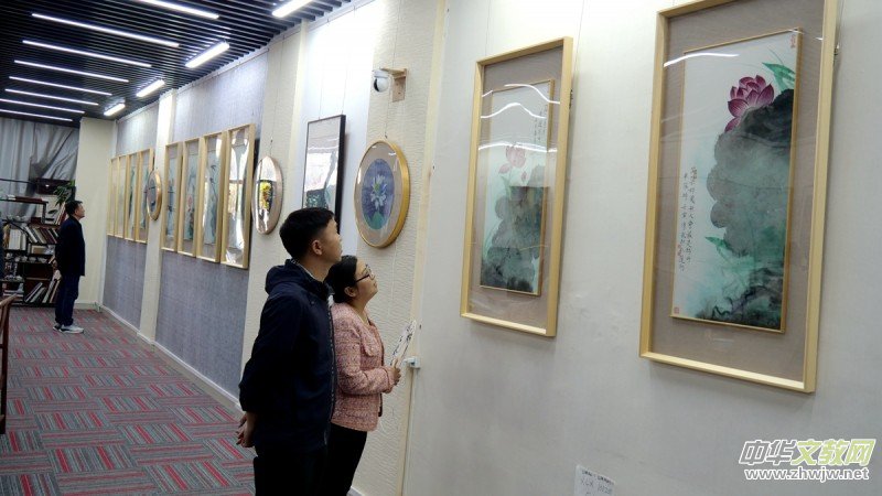 盛世和風(fēng)——2023林清泉荷花作品全國巡展(北京首展)在宋莊開展 盛世和風(fēng)——2023林清泉荷花作品全國巡展(北京首展)在宋莊開展