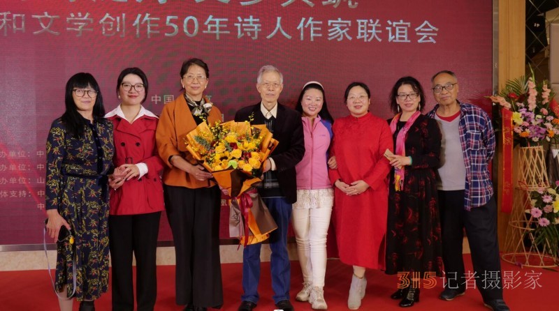 ҏcČW(xu)(chung)50Ԋ(lin)xھe
