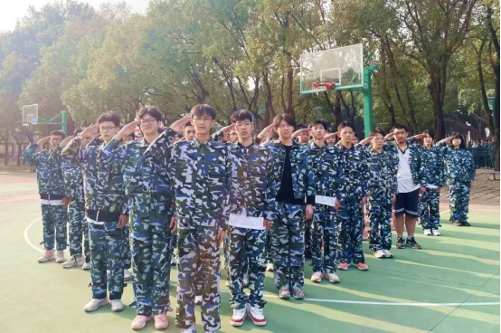 r犣УL˼댦W(xu)Уİl(f)չP(gun)Ҫ