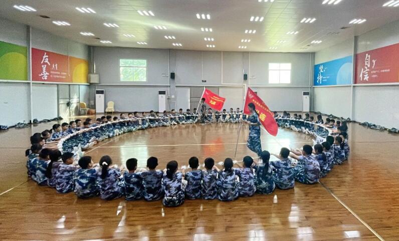 柴時鐘:整合校本資源 踐行大德育觀 創(chuàng)建和美校園 柴時鐘:整合校本資源 踐行大德育觀 創(chuàng)建和美校園