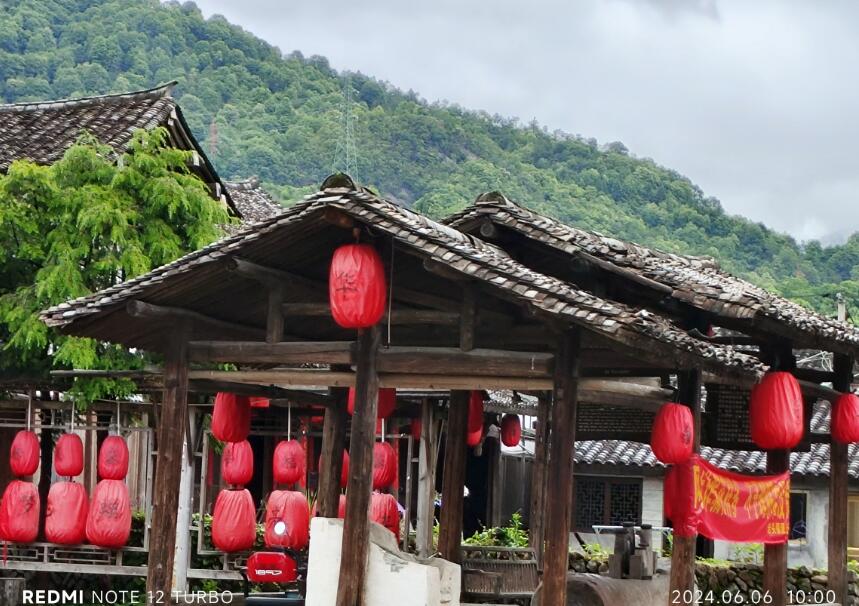雨潤麗水街(外一首) 雨潤麗水街(外一首)