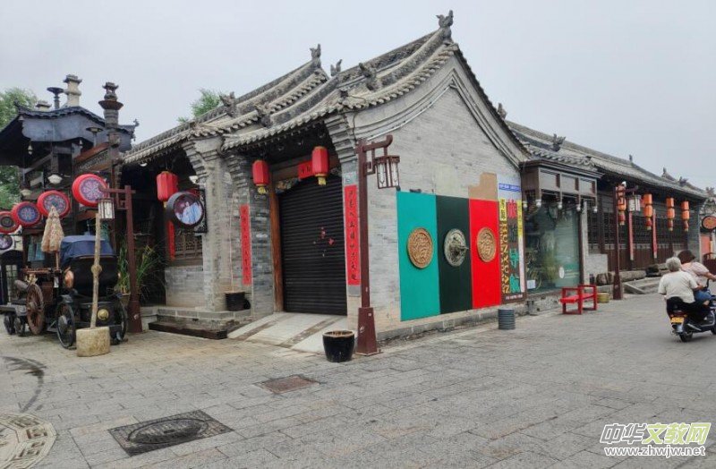 人比山高——致敬沙畫首創(chuàng)藝術家王金鐘大師(組詩3首) 人比山高——致敬沙畫首創(chuàng)藝術家王金鐘大師(組詩3首)