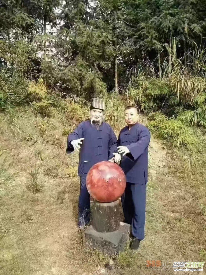 道醫(yī)絕技傳承者李中彬:堅(jiān)守初心,傳承道醫(yī)文化 道醫(yī)絕技傳承者李中彬:堅(jiān)守初心,傳承道醫(yī)文化