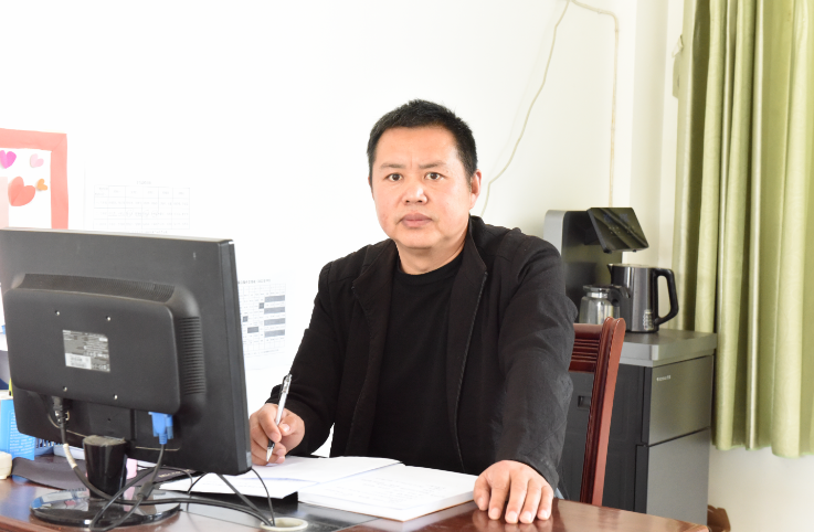加強德育陣地建設 構(gòu)建美麗和諧校園 加強德育陣地建設 構(gòu)建美麗和諧校園