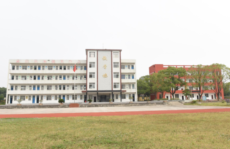 強化精細(xì)管理,構(gòu)建和諧校園 強化精細(xì)管理,構(gòu)建和諧校園