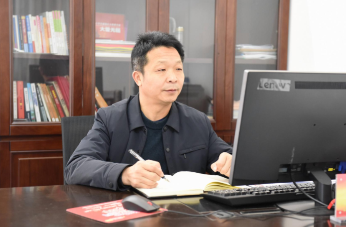 匠心育人鑄輝煌,德潤桃李譜華章 匠心育人鑄輝煌,德潤桃李譜華章