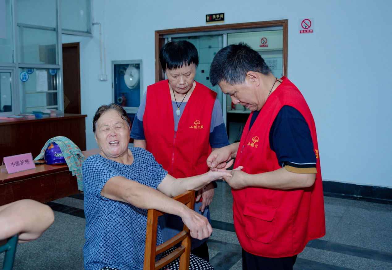“9・18”公益行:銘記歷史,溫暖鄉(xiāng)鄰 “9・18”公益行:銘記歷史,溫暖鄉(xiāng)鄰